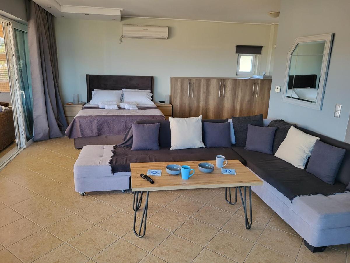 "Stergiou Luxury Apartment 2nd Floor" με κοινη πισινα Saronida Εξωτερικό φωτογραφία
