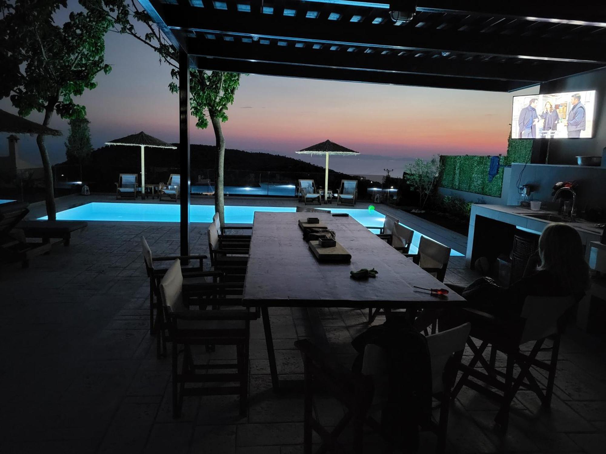 "Stergiou Luxury Apartment 2nd Floor" με κοινη πισινα Saronida Δωμάτιο φωτογραφία
